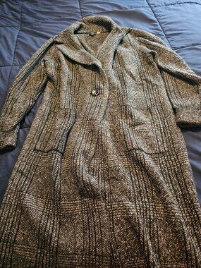 Grey plaid button front cardigan/coatigan, sz L, loose fit